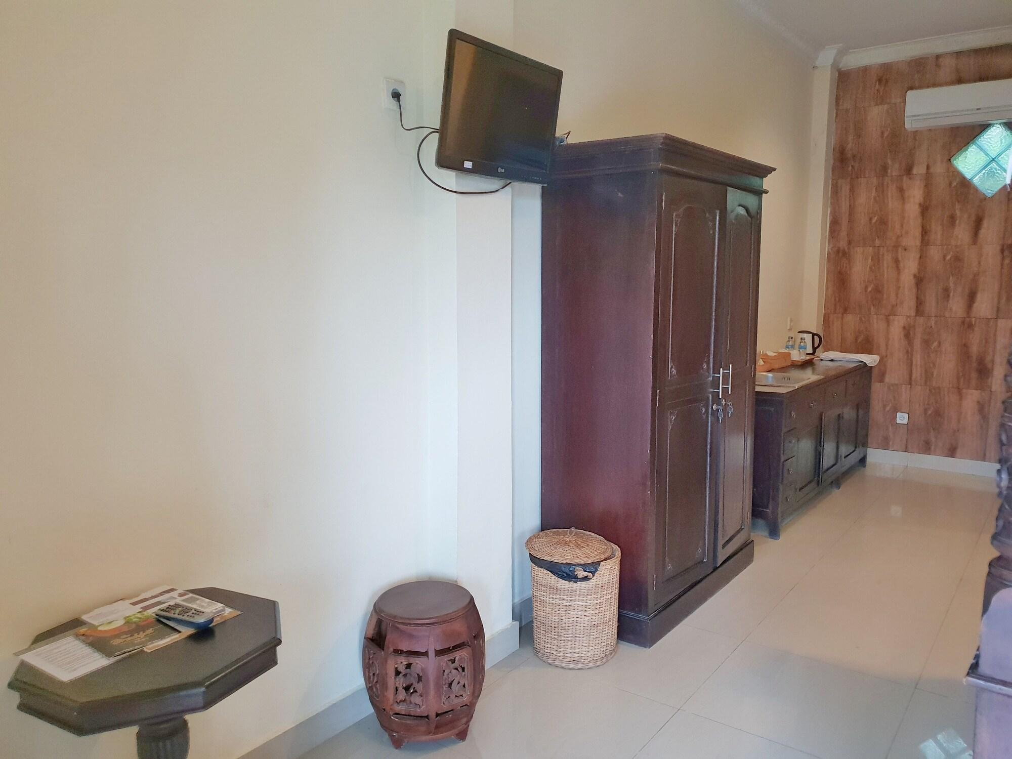 Liyer House Hotel Lodtunduh Exterior photo