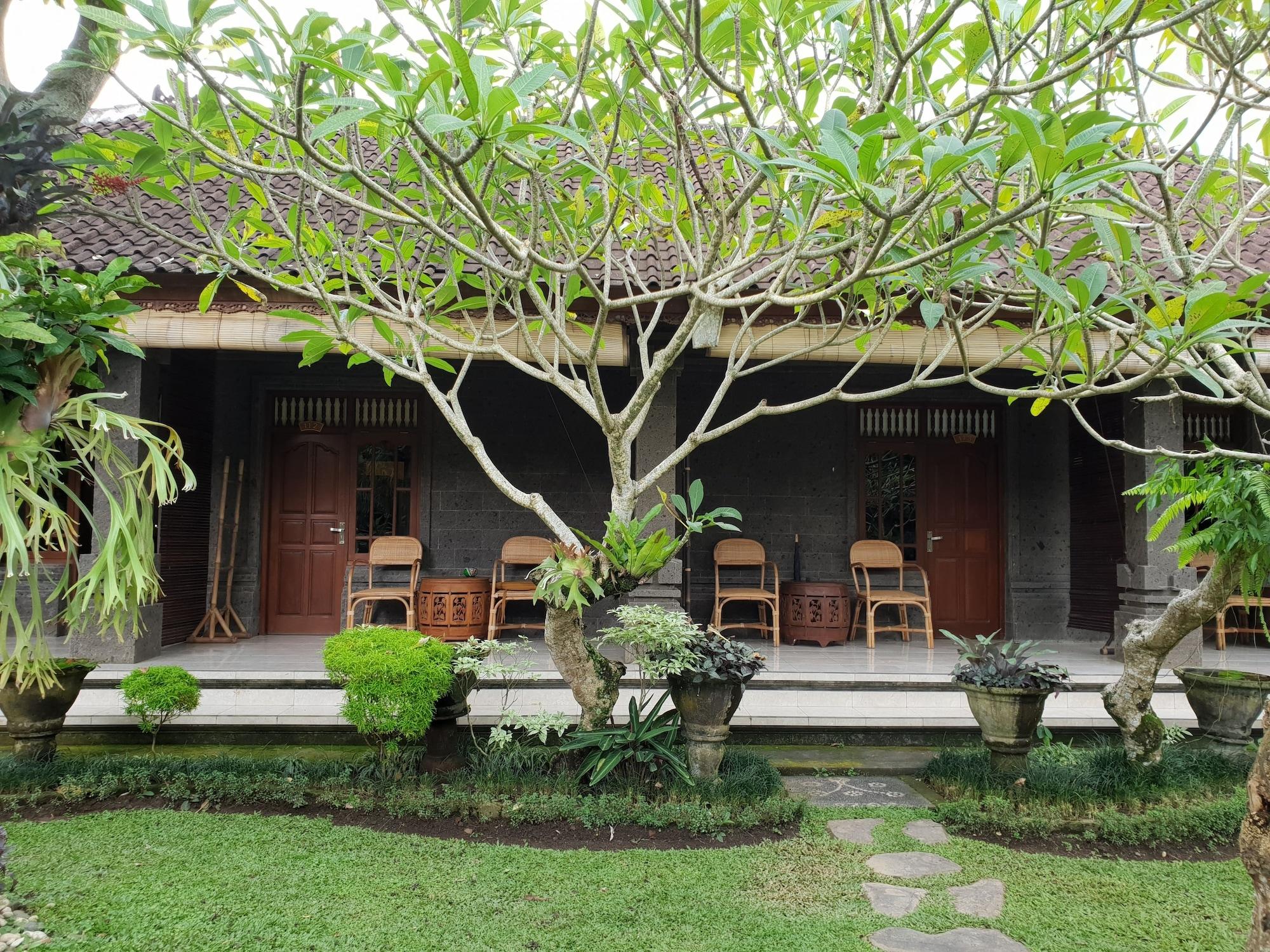 Liyer House Hotel Lodtunduh Exterior photo