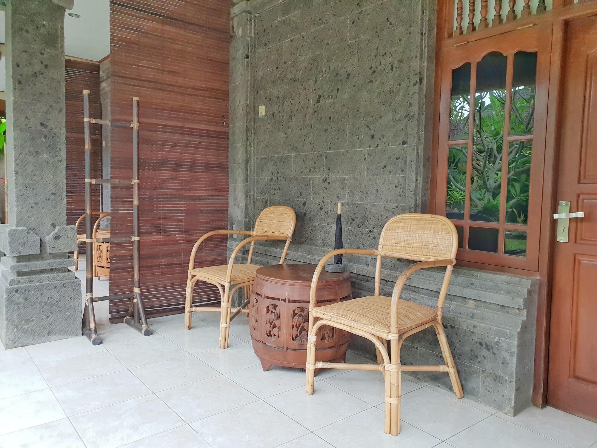 Liyer House Hotel Lodtunduh Exterior photo